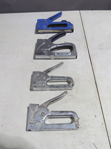 lot 15 image: Mixed Lot of 4 Hand Staplers