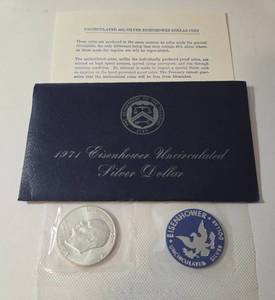 lot 29 image: 1971 Eisenhower Ike Dollar - Blue Label - 40% Silver