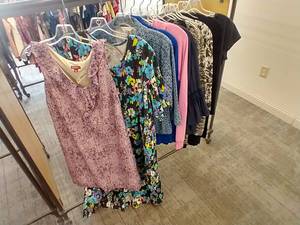 (11) Ladies Size XL Misc. Clothing