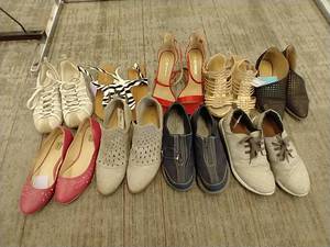 (9) Pairs Ladies Size 7-7.5 Shoes