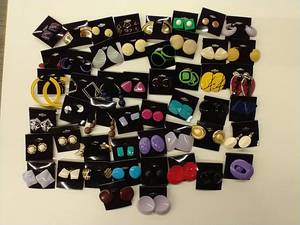 (50) Pairs Earrings