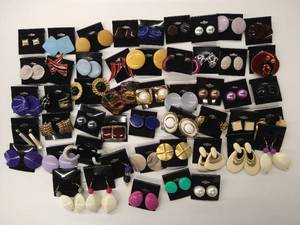 (50) Pairs Earrings