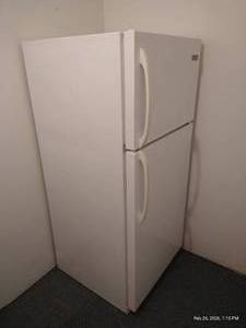 Frigidaire Refrigerator with Top Freezer