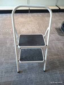 Tricam 2-Step Folding Stepstool