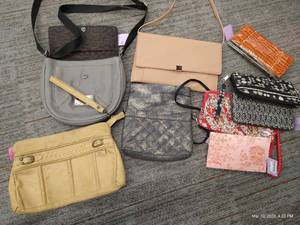 Ladies Purses & Wallets