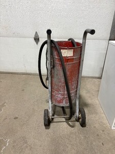 lot 5 image: Sand Blaster