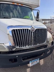 MOVING TRUCK with 26 ft box, International 4300 Straight Truck 2009 268k miles