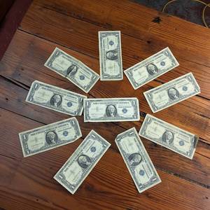 lot 24 image: Lot of 10 x 1957b Series Silver Certificates  Not FRNS  includes a star note  BLUE SEALS