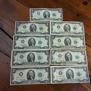 lot 72 image: Large Lot (9 Notes)  1976 $2 Federal Reserve Notes