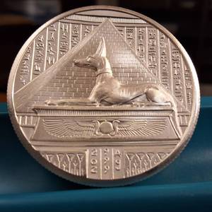 lot 167 image: Incredible 2 Troy oz .999 Fine Silver Bullion Specialty Coin  Annubis and the Pyramid
