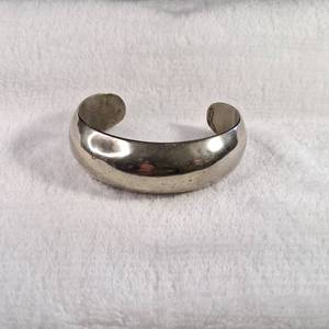 lot 88 image: 21mm WIDE - Sterling Silver Large Cuff Bracelet - Mexico - .925 - 19.5g