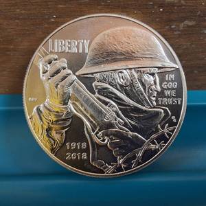 lot 225 image: 2018 World War I Centennial Silver Dollar  90% silver  26.730 grams diameter of 1.5 inches