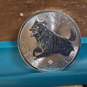 lot 252 image: 2018 1 oz $5 Canadian Silver Wolf  1 Troy oz of .9999 fine silver  1 of four part series