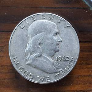 lot 337 image: 1962 Franklin Half Dollar  90% silver, 10% copper coin  .36 oz silver each coin