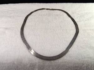 lot 178 image: Herringbone Flat Silver Chain Necklace - 7mm - HCT - 925 � 18 inches - 22.5g