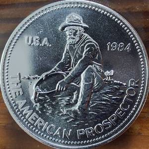 lot 302 image: Bright Uncirculated 1984 ENGELHARD 1 oz .999 Bullion  �The American Prospector� Fine Silver