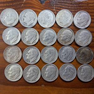 lot 312 image: Large Lot of 20 Various Years Roosevelt Dimes  90% silver in circulated condition, 2 Dollar FV