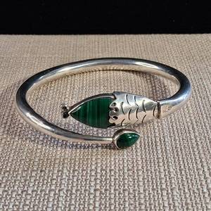 lot 292 image: LARGE - Silver Bracelet or Arm Cuff - .925 - Sterling Silver - Mexico - 46.5g