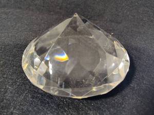 lot 26 image: Living Quarters Crystal Diamond Paperweight wProtective Case