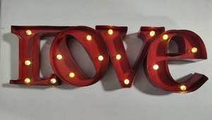 lot 17 image: Metal Love Lighted Sign