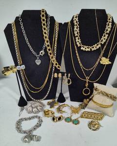 lot 68 image: Monet Costume Jewelry - Some Vintage