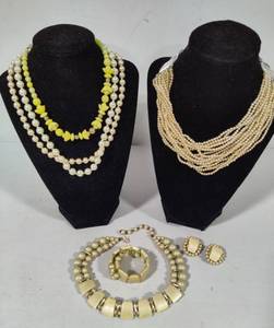 lot 76 image: Stamped Japanese Costume Jewelry