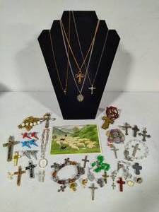 lot 88 image: Religious Jewelry Lot #2