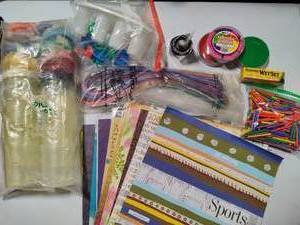 lot 95 image: Assorted CraftingLearning Supplies