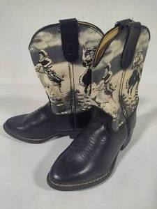 lot 134 image: Vintage Durango Western Kids Boots (Size 11)