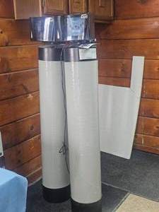 NEW RAIN SOFT EC4 DUAL TANK WATER CONDITIONER