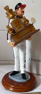 lot 28 image: 2001 Limited Edition Dale Earnhardt Sr. Figurine