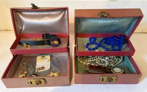 lot 83 image: Vintage Jewelry Boxes with Costume Jewelry