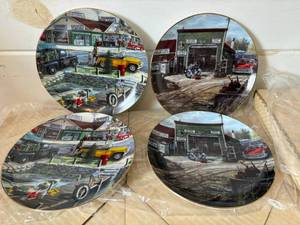 lot 118 image: Ken Zylla Collector Plates