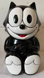 lot 139 image: Felix The Cat Cookie Jar