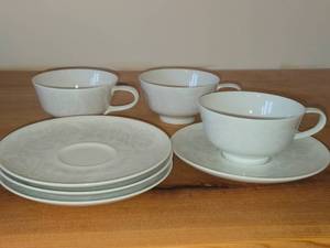 Set of (3) Tea Cups and (4) Saucers - Damask by Easterling (Bavaria Germany)