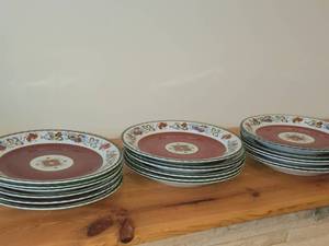 Lot of (10) 12 12 Porcelain Dinner Plates by Porsgrund (Norway)