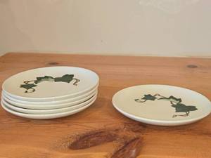 Lot of (6) 6 12 Salad Plates - Poppy Trail California Ivy by Metlox