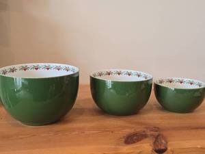 Lot of (3) Serving Bowls - Heart & Pine by Porsgrund (Norway) (green)
