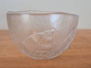 Vintage Embossed Clear Glass Bowl by Goran Warff for Kosta Boda (1970s) (Sweden)  Party Leaf pattern
