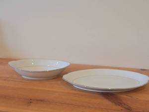 Fine China Wedding Band Dishware Set by Celebrity (Hawaii) - Oval Serving Bowls and Serving Platter
