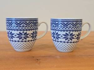 Lot of (2) Porcelain Coffee Cup by Porsgrund (Norway)  Marius Knitting pattern