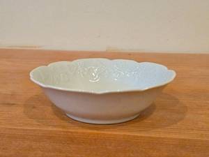 Scalloped Edge Fruit  Dessert Bowl by Dansk (France)  Ivy pattern