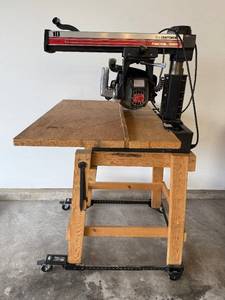 lot 13 image: Craftsman Radial Saw 10 in - 2.5 HP - With Stand - 120240V