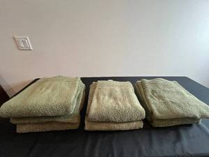 lot 18 image: Hotel Collection Bath Towels - 100% Cotton - Sage Green