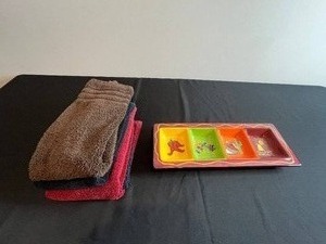 lot 19 image: Certified International Tara Reed Ole Relish Tray - 4-Comp Ceramic Tray & Hand Towel Set