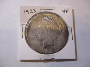 1925 PEACE SILVER DOLLAR COIN