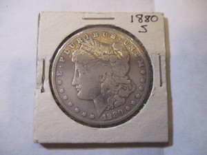 lot 7 image: 1880-S MORGAN SILVER DOLLAR COIN