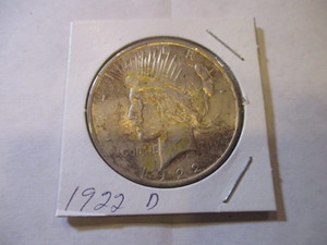 lot 35 image: 1922-D PEACE SILVER DOLLAR COIN