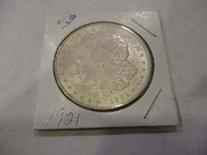 lot 42 image: 1921 MORGAN SILVER DOLLAR COIN