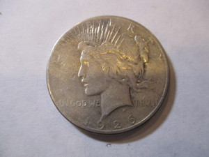 lot 76 image: 1926 PEACE SILVER DOLLAR COIN